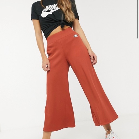 NIKE RIBBED WIDE LEG PANTS - Picture 1 of 6